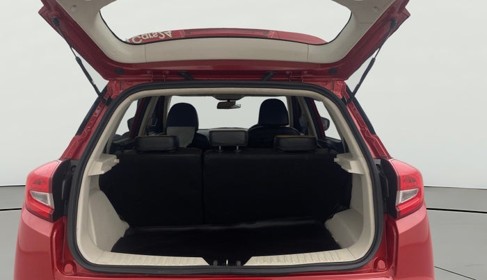 2021 Mahindra XUV300 W8 1.2 PETROL, Petrol, Manual, 55,848 km, Boot Open Zoomed View