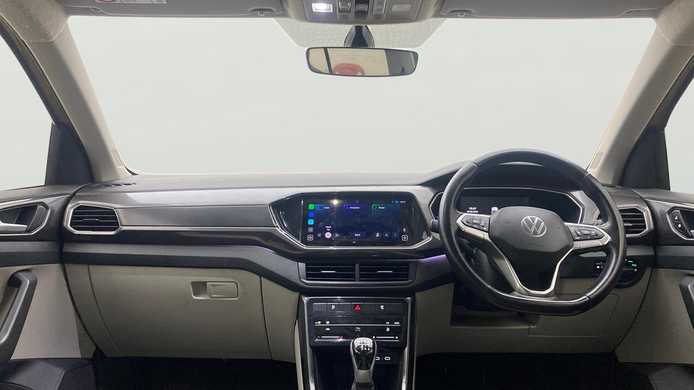2021 Volkswagen TAIGUN TOPLINE 1.0 TSI MT, Petrol, Manual, 1,10,926 km, Air Conditioner