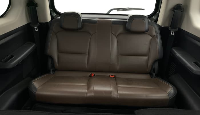 2023 Mahindra SCORPIO-N Z8 L DIESEL AT 4WD 7 STR, Diesel, Automatic, 45,447 km, Third Seat Row ( optional )