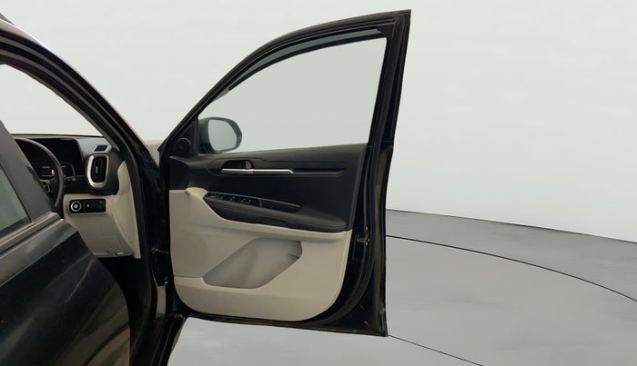 2023 KIA SONET 	 HTX 1.0 TURBO DCT, Petrol, Automatic, 47,809 km, RHS Front Door