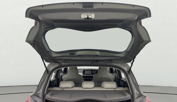 2024 Hyundai GRAND I10 NIOS ASTA AMT 1.2 KAPPA VTVT, Petrol, Automatic, 12,633 km, Boot Door Open