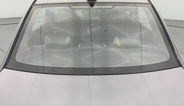2017 Hyundai Xcent SX 1.2, Petrol, Manual, 1,17,873 km, Rear Windshield