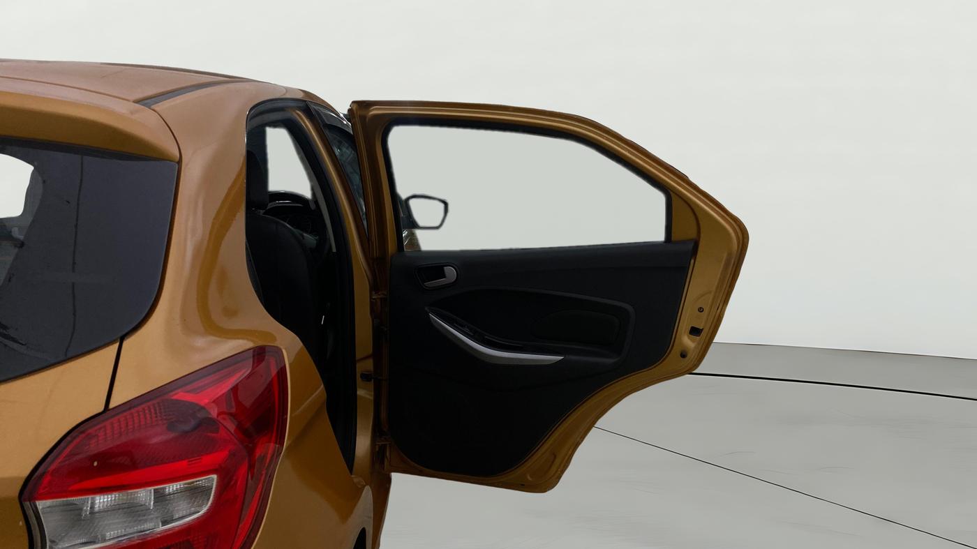 2017 Ford New Figo TITANIUM 1.5 PETROL AT, Petrol, Automatic, 31,374 km, RHS Rear Door