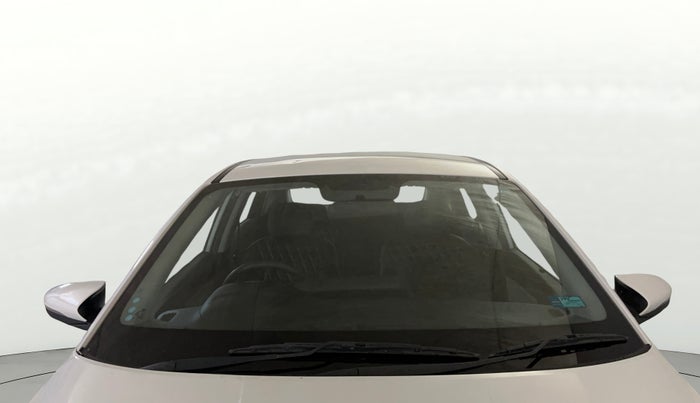 2023 Hyundai NEW I20 SPORTZ 1.2 MT, Petrol, Manual, 26,072 km, Front Windshield