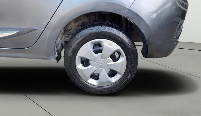 2022 Tata TIGOR XZ PETROL, Petrol, Manual, 52,791 km, Left Rear Wheel