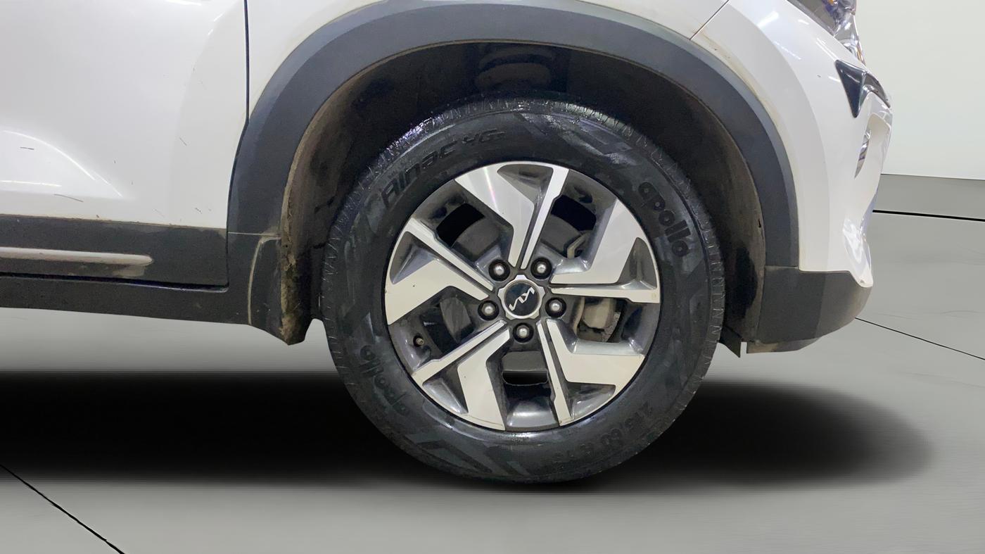 2022 KIA SONET HTX 1.5, Diesel, Manual, 67,322 km, Right Front Wheel
