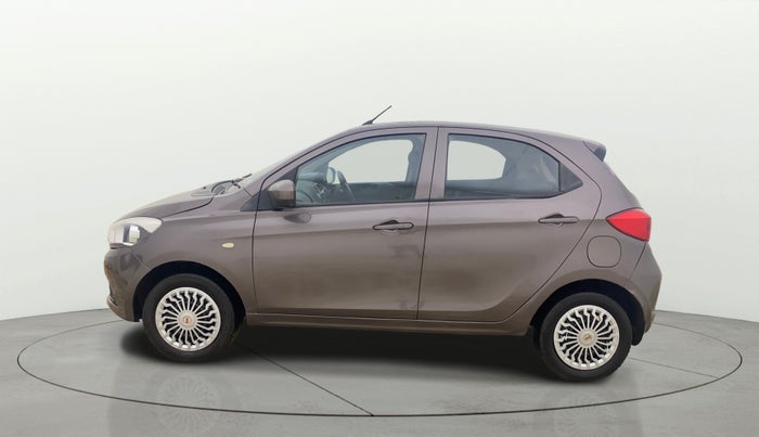 2017 Tata Tiago XT PETROL, Petrol, Manual, 30,618 km, Left Side