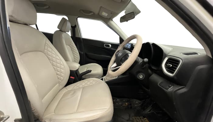 2021 Hyundai VENUE S 1.2, Petrol, Manual, 36,784 km, Right Side Front Door Cabin
