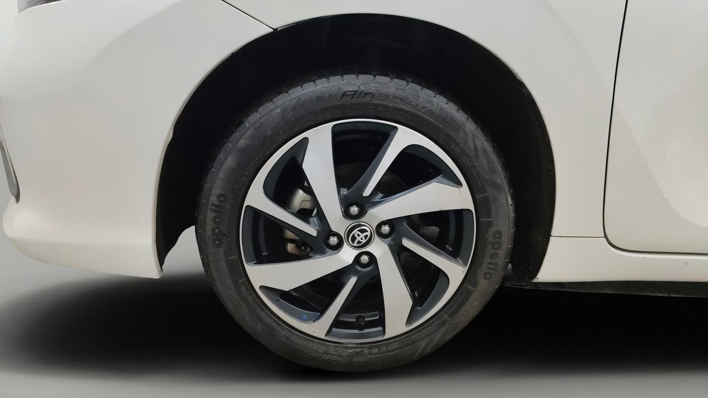 2024 Toyota Glanza G E-CNG, CNG, Manual, 67,367 km, Left Front Wheel