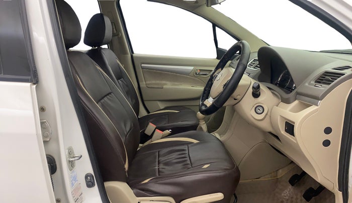 2012 Maruti Ertiga ZXI, Petrol, Manual, 1,30,914 km, Right Side Front Door Cabin