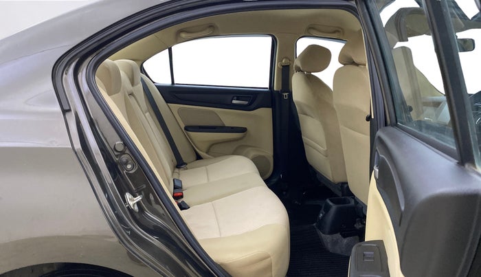 2021 Honda Amaze 1.2L I-VTEC S, Petrol, Manual, 50,614 km, Right Side Rear Door Cabin