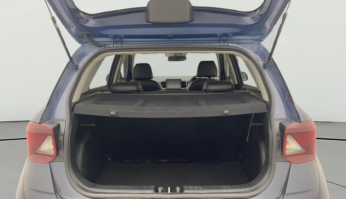 2021 Hyundai VENUE SX 1.5 CRDI, Diesel, Manual, 1,05,889 km, Boot Open Zoomed View