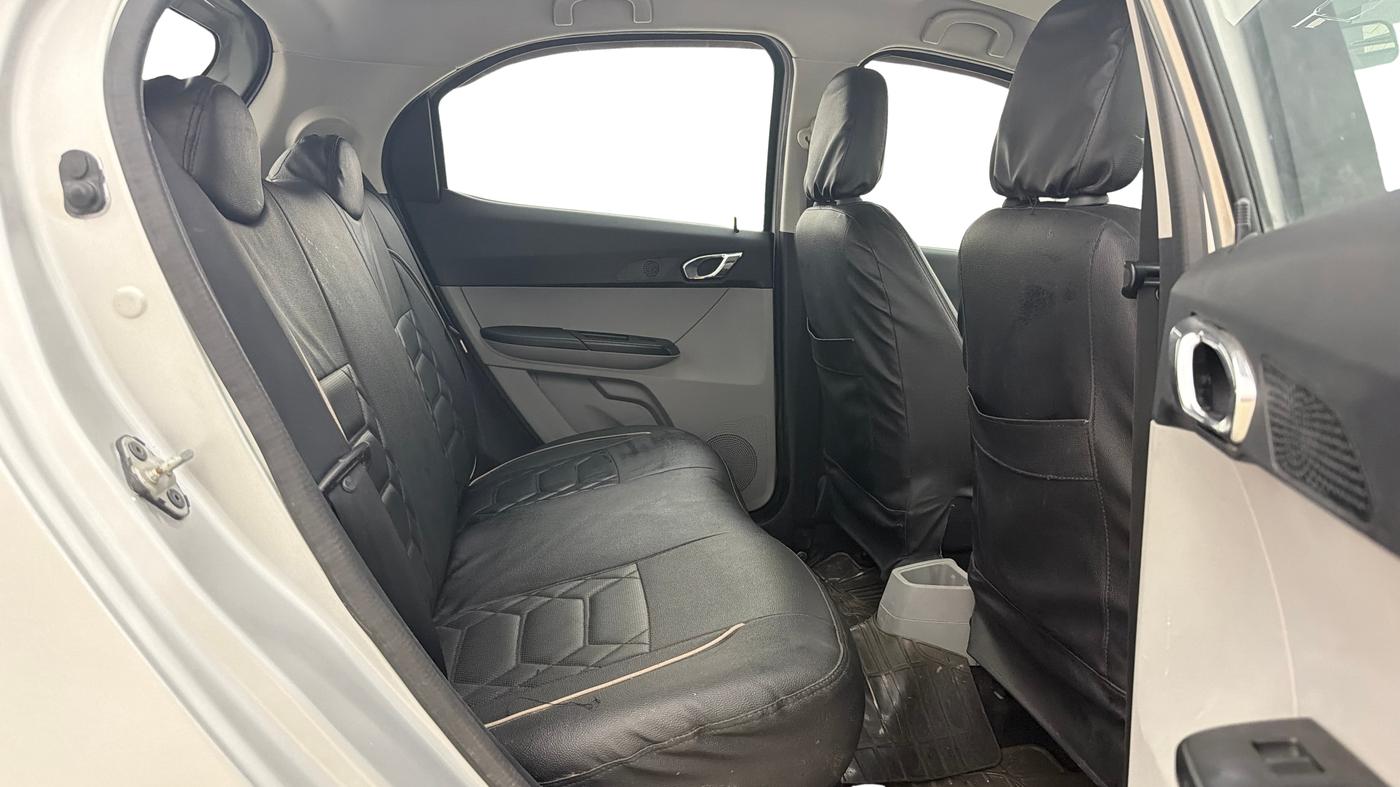 2020 Tata Tiago XZ PETROL, CNG, Manual, 63,745 km, Right Side Rear Door Cabin