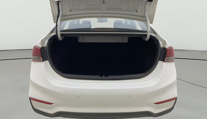 2019 Hyundai Verna 1.6 VTVT SX O, Petrol, Manual, 34,916 km, Boot Open Zoomed View