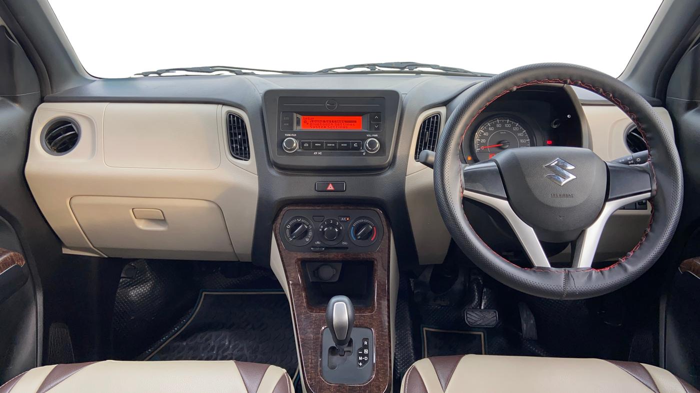 2020 Maruti New Wagon-R VXI 1.0 AMT, Petrol, Automatic, 31,840 km, Dashboard