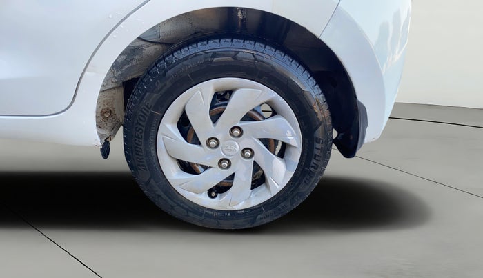 2019 Hyundai NEW SANTRO SPORTZ CNG, CNG, Manual, 60,561 km, Left Rear Wheel