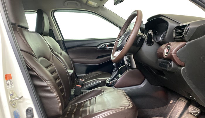 2023 Maruti Grand Vitara ZETA SMART HYBRID AT, Petrol, Automatic, 60,305 km, Right Side Front Door Cabin