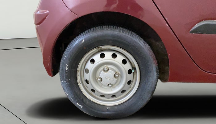 2014 Hyundai i10 MAGNA 1.1, Petrol, Manual, 48,213 km, Right Rear Wheel