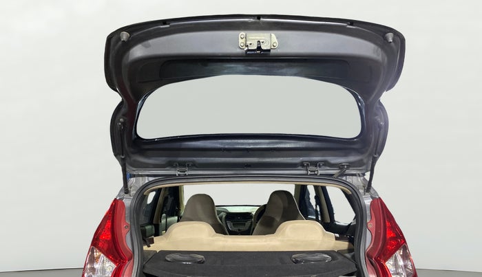 2015 Hyundai Eon SPORTZ, Petrol, Manual, 33,877 km, Boot Door Open