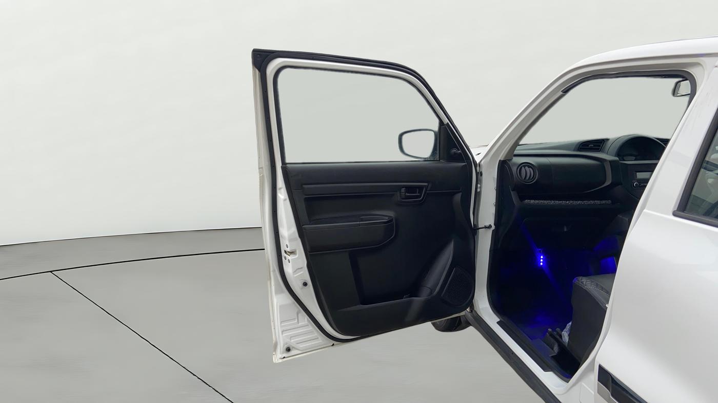2023 Maruti S PRESSO VXI (O) AMT, Petrol, Automatic, 13,383 km, LHS Front Door