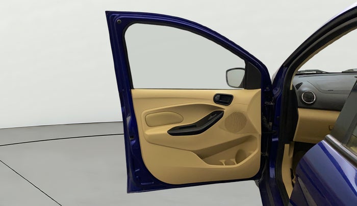 2017 Ford Figo Aspire TITANIUM 1.2 PETROL, Petrol, Manual, 57,602 km, LHS Front Door