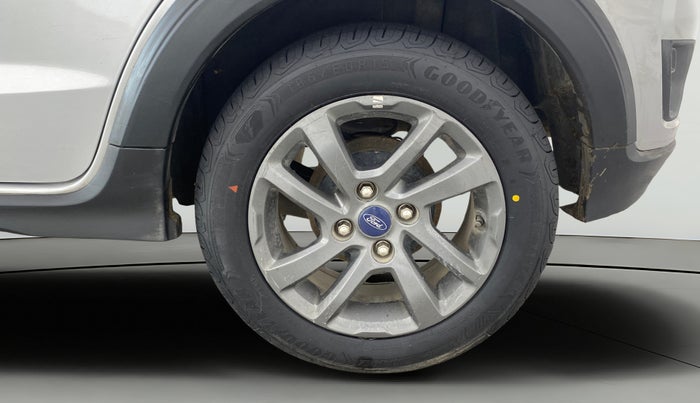 2020 Ford FREESTYLE TITANIUM 1.2 PETROL, Petrol, Manual, 69,555 km, Left Rear Wheel