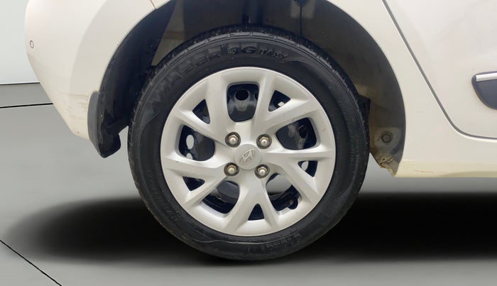 2020 Hyundai Grand i10 SPORTZ 1.2 KAPPA VTVT, Petrol, Manual, 17,111 km, Right Rear Wheel