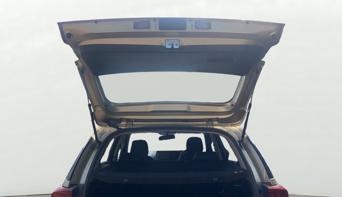 2021 KIA SONET HTX 1.5, Diesel, Manual, 98,661 km, Boot Door Open