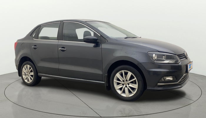 2017 Volkswagen Ameo HIGHLINE1.5L, Diesel, Manual, 1,30,721 km, SRP