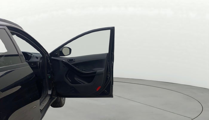 2022 Tata NEXON XZ PLUS (O) PETROL DARK EDITION, Petrol, Manual, 51,538 km, RHS Front Door