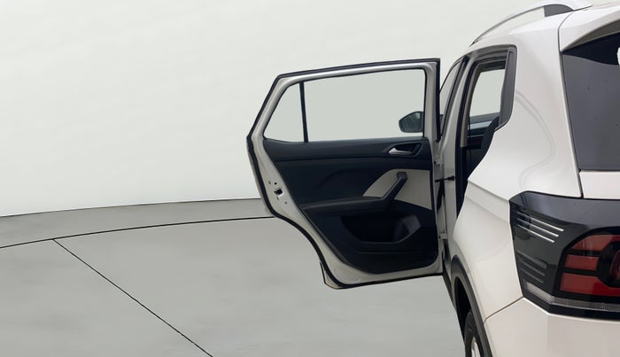 2021 Volkswagen TAIGUN GT 1.5 TSI MT, Petrol, Manual, 4,214 km, LHS Rear Door