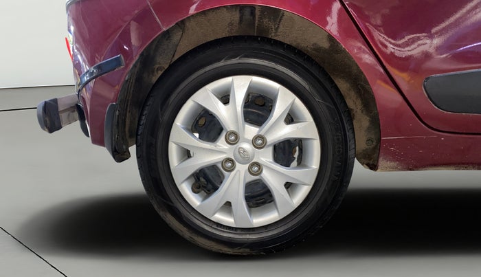 2016 Hyundai Grand i10 SPORTZ 1.2 KAPPA VTVT, Petrol, Manual, 34,118 km, Right Rear Wheel