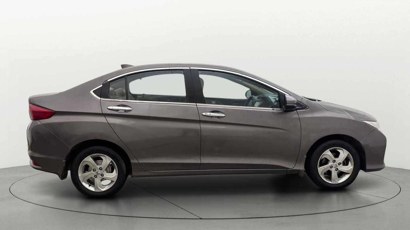 2016 Honda City 1.5L I-VTEC VX CVT, Petrol, Automatic, 1,17,772 km, Right Side View