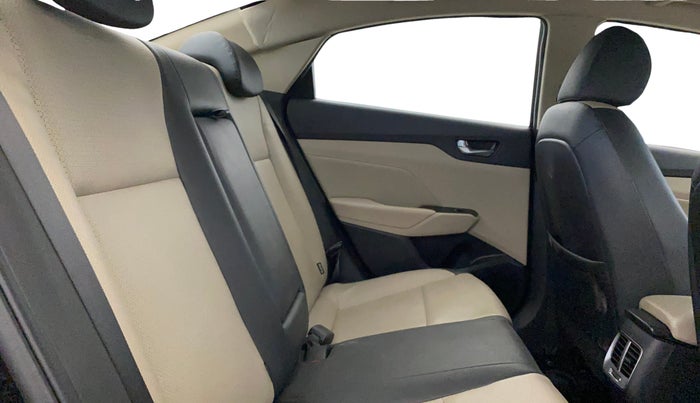 2021 Hyundai Verna SX (O) 1.5 VTVT IVT, Petrol, Automatic, 41,879 km, Right Side Rear Door Cabin