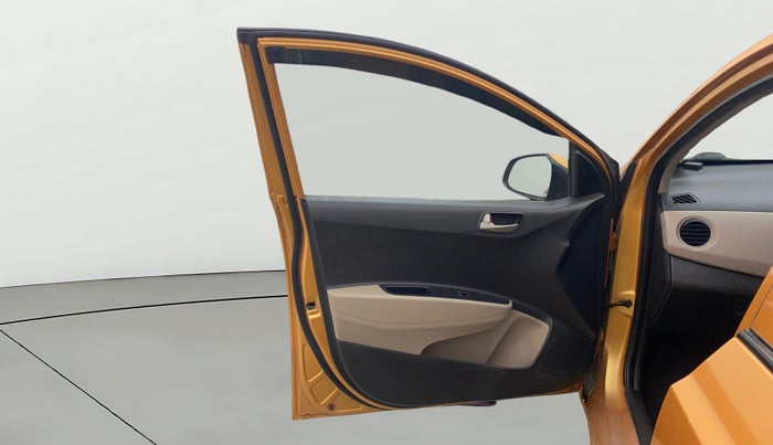 2013 Hyundai Grand i10 ASTA 1.2 KAPPA VTVT, Petrol, Manual, 80,482 km, LHS Front Door