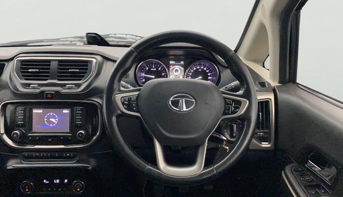 2017 Tata Hexa XT 4X2 6 STR, Diesel, Manual, 91,455 km, Steering Wheel Close Up