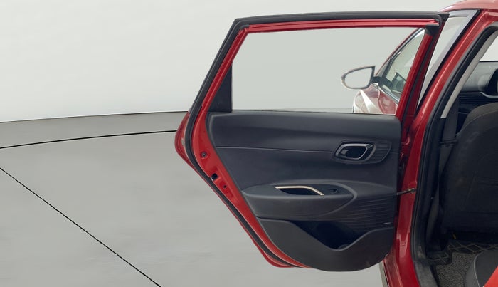 2021 Hyundai NEW I20 ASTA (O) 1.2 MT, Petrol, Manual, 27,555 km, LHS Rear Door