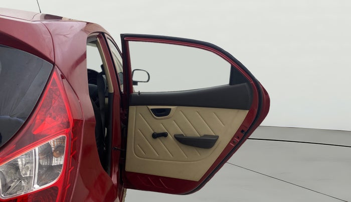 2018 Hyundai Eon MAGNA +, Petrol, Manual, 18,460 km, RHS Rear Door