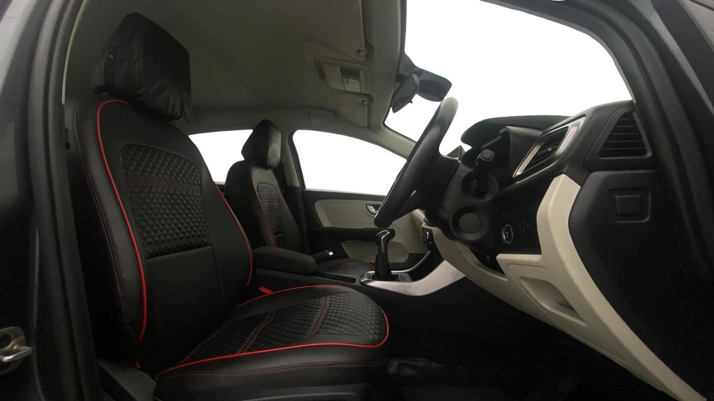 2021 Tata ALTROZ XZ PETROL, Petrol, Manual, 20,070 km, Right Side Front Door Cabin