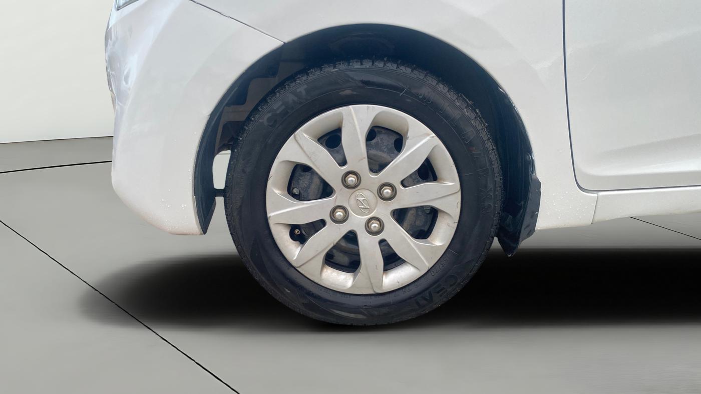 2015 Hyundai Eon MAGNA +, Petrol, Manual, 48,496 km, Left Front Wheel