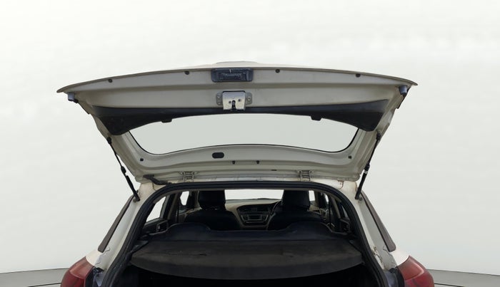 2015 Hyundai Elite i20 MAGNA 1.2, Petrol, Manual, 96,941 km, Boot Door Open