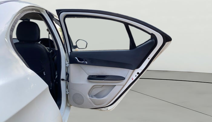 2022 Tata TIGOR XZ PLUS CNG, CNG, Manual, 81,528 km, RHS Rear Door