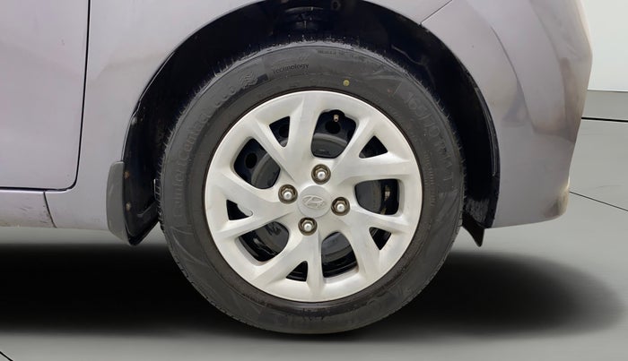 2017 Hyundai Grand i10 MAGNA 1.2 KAPPA VTVT, CNG, Manual, 73,177 km, Right Front Wheel