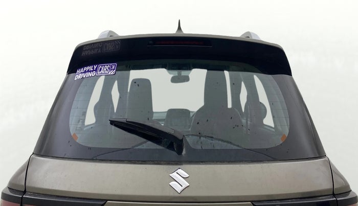 2022 Maruti BREZZA ZXI AT SMART HYBRID, Petrol, Automatic, 68,377 km, Rear Windshield