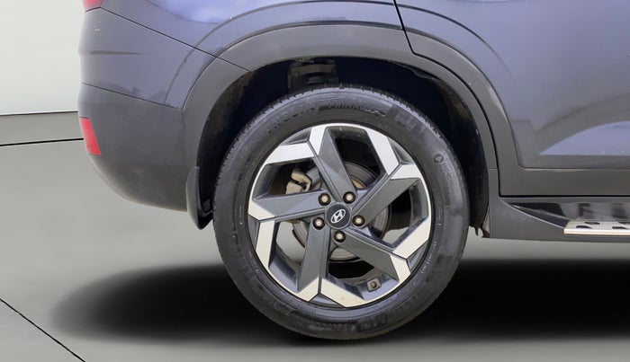 2021 Hyundai ALCAZAR PLATINUM (O) 6STR 2.0 AT, Petrol, Automatic, 79,345 km, Right Rear Wheel