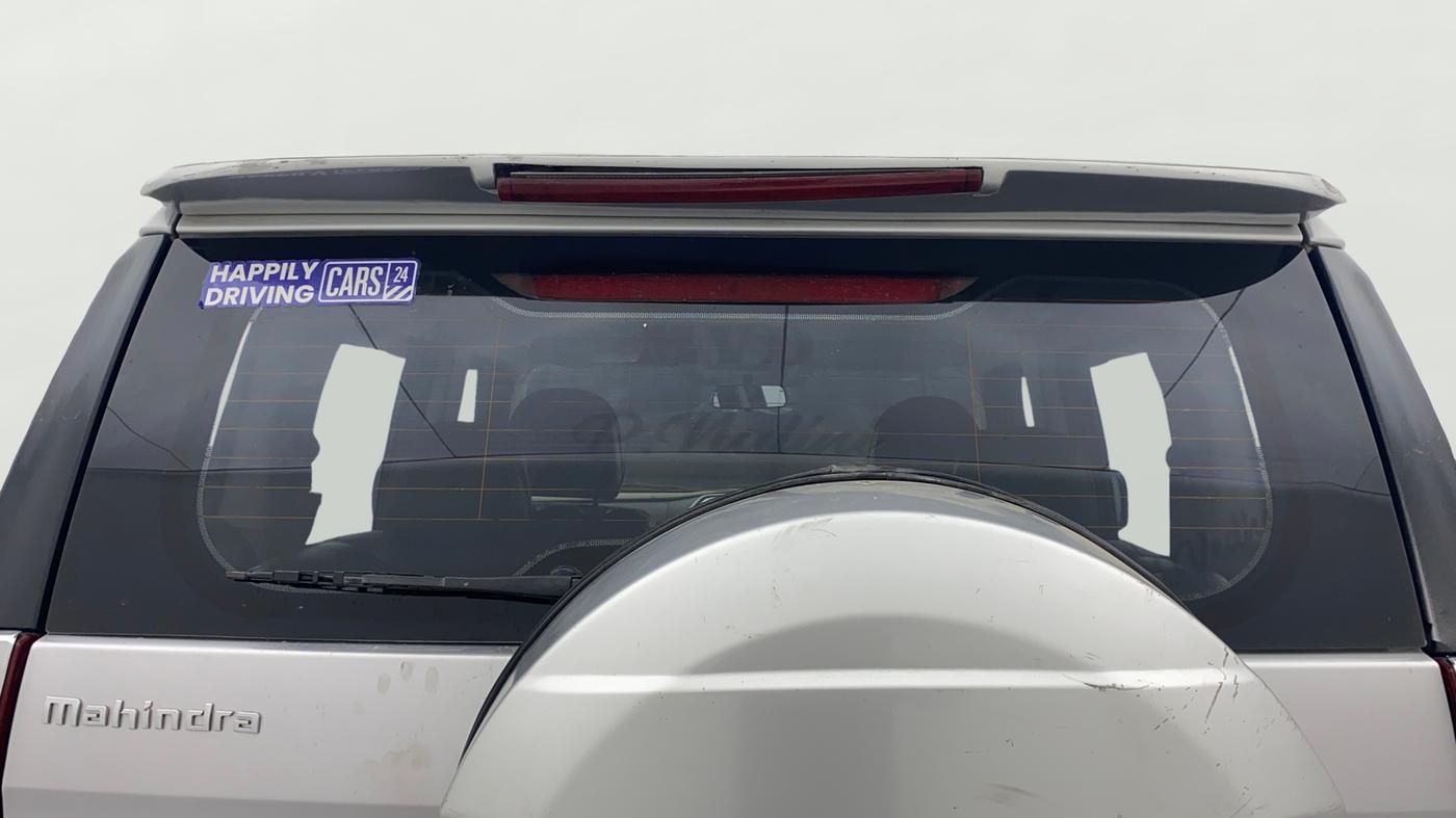2019 Mahindra TUV300 T6 PLUS, Diesel, Manual, 69,354 km, Rear Windshield