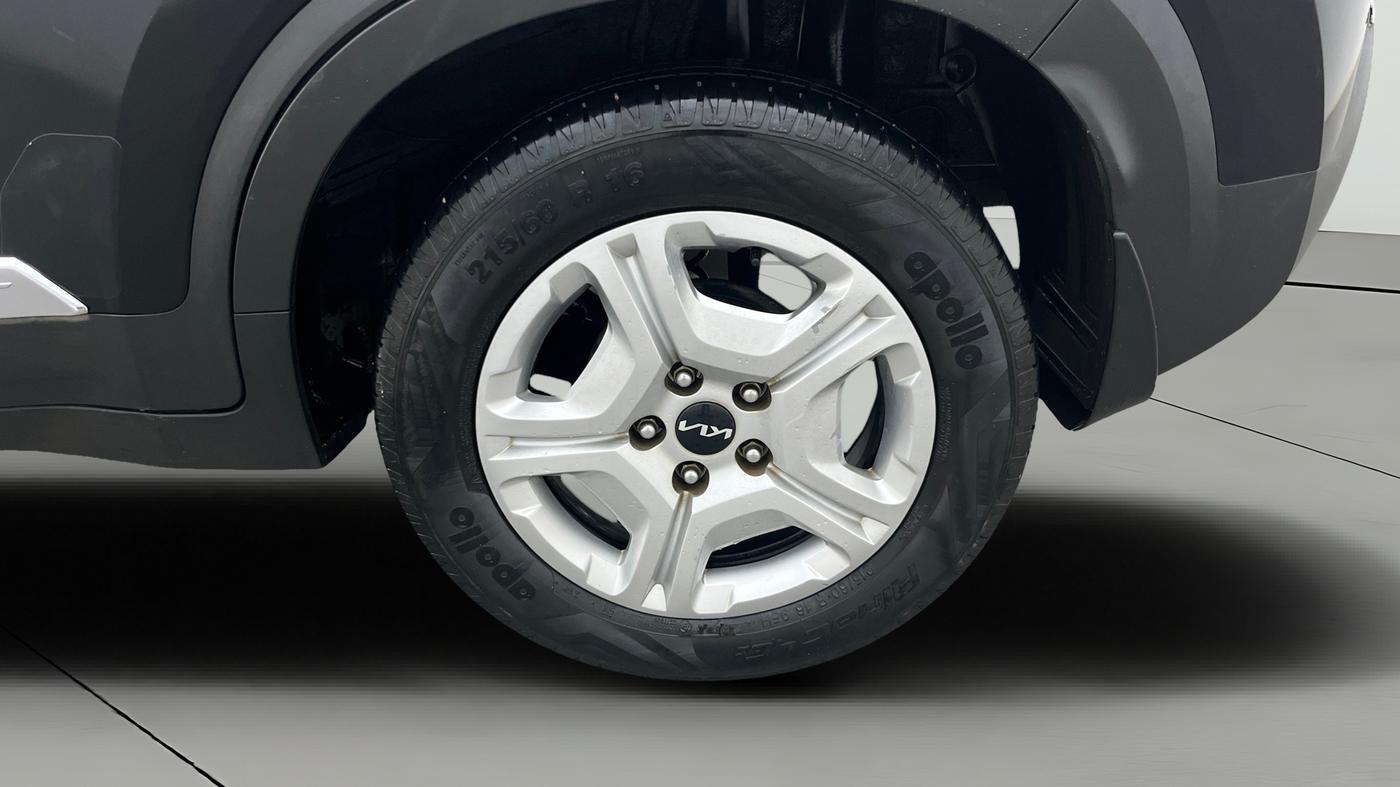 2022 KIA SONET HTK PLUS 1.0 IMT, Petrol, Manual, 45,230 km, Left Rear Wheel