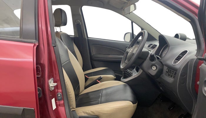 2015 Maruti Ritz VXI, CNG, Manual, 1,30,066 km, Right Side Front Door Cabin