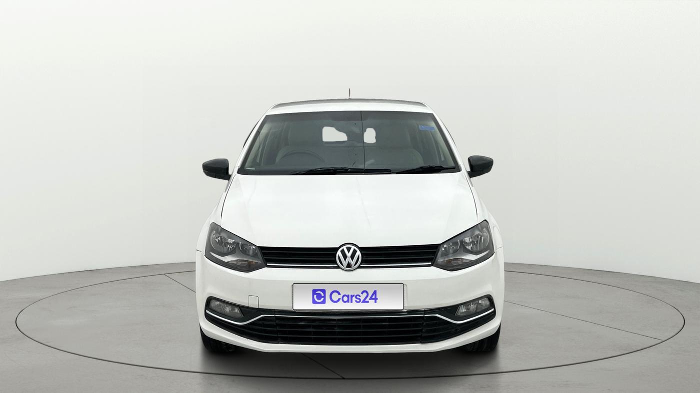 2015 Volkswagen Polo HIGHLINE1.2L, Petrol, Manual, 85,932 km, Front