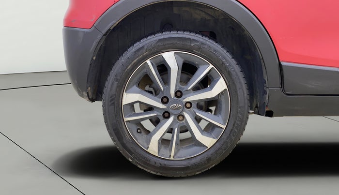 2019 Mahindra XUV300 W8 (O) 1.2 PETROL, Petrol, Manual, 47,794 km, Right Rear Wheel